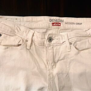 Vintage Levi's Denizen Modern Crop Cream Jeans for Women